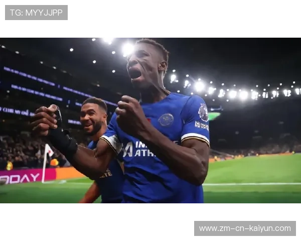 切尔西帕尔默突破后传中造成进球 切尔西帕尔默突破后传中造成进球